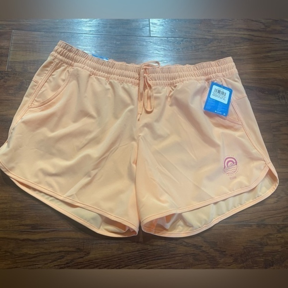 Columbia Women XL Orange shorts - OMNI Shield